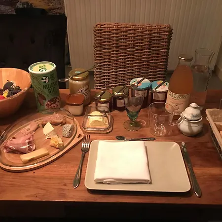 Le Champ Des Sources Guest house