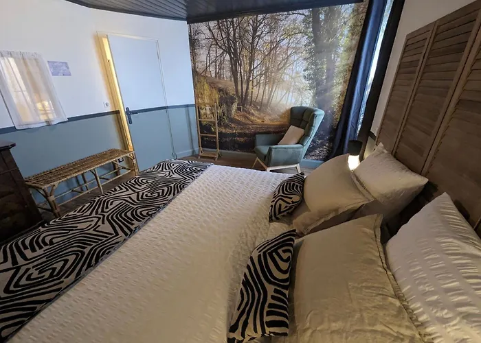 Le Champ Des Sources Pensionat